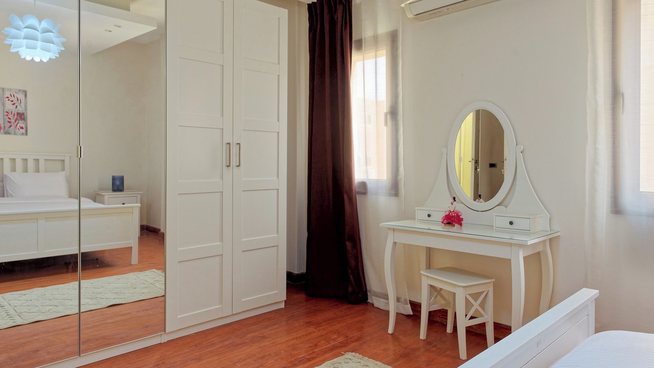 Photo of Bedroom in Sheikh Zayed City