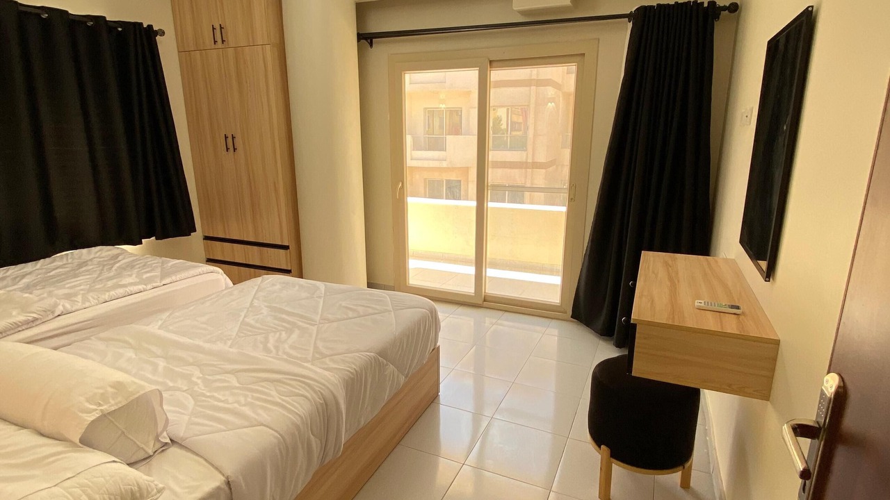 Photo of Bedroom in Corniche Road-Dahar