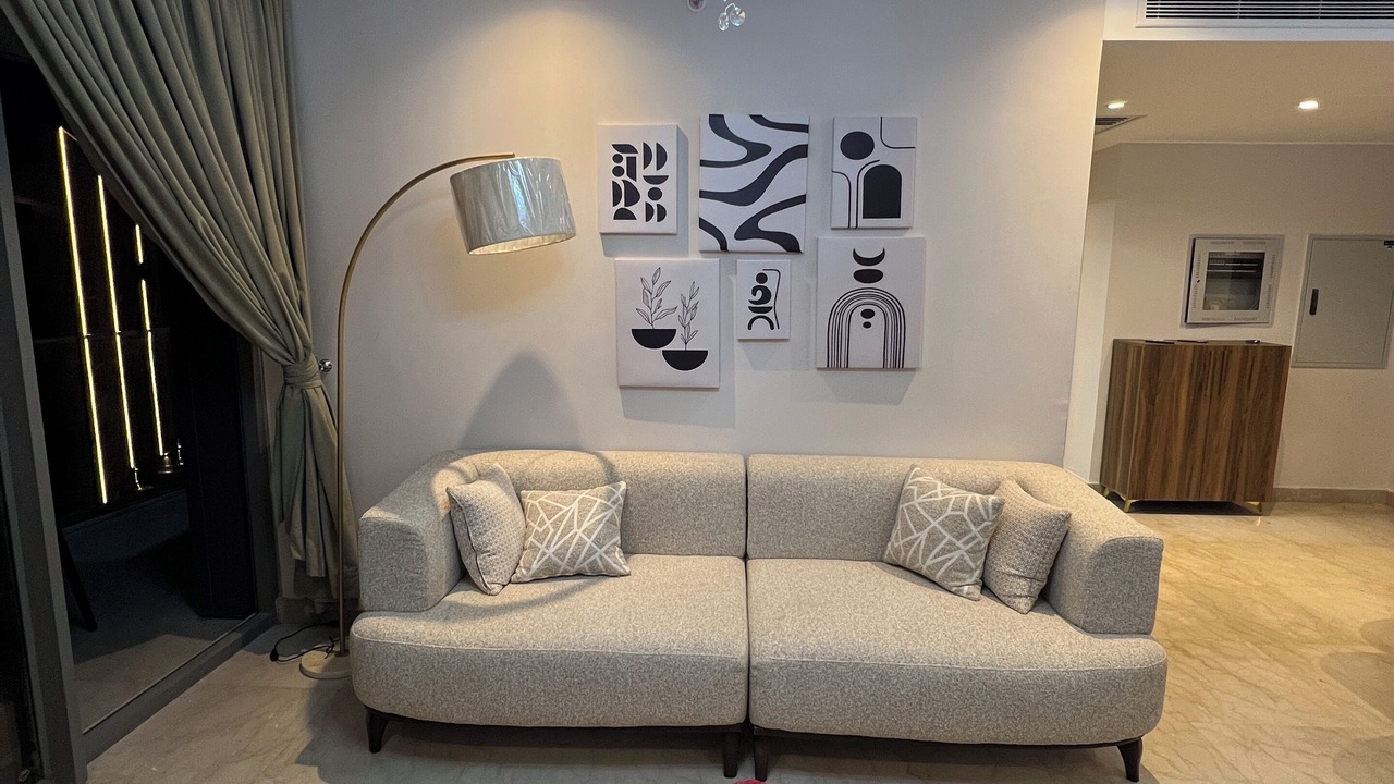 Photo of Livingroom in Sheikh Zayed City