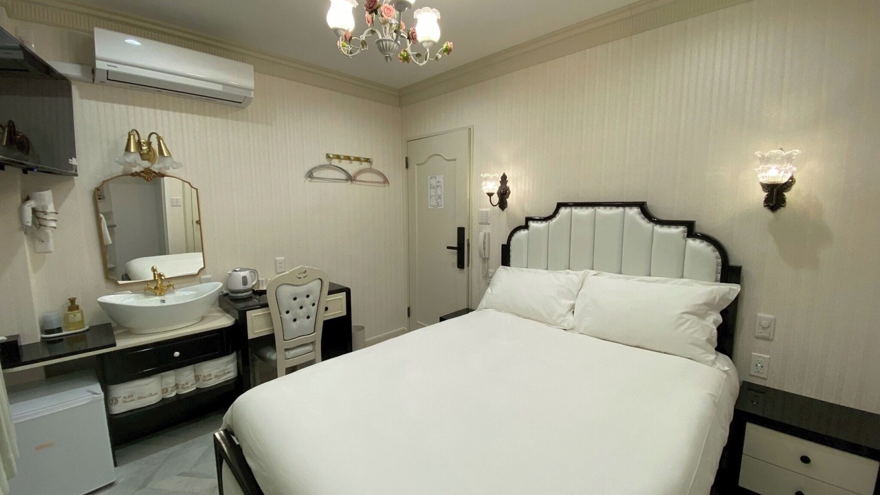 Photo of Bedroom in Konohana