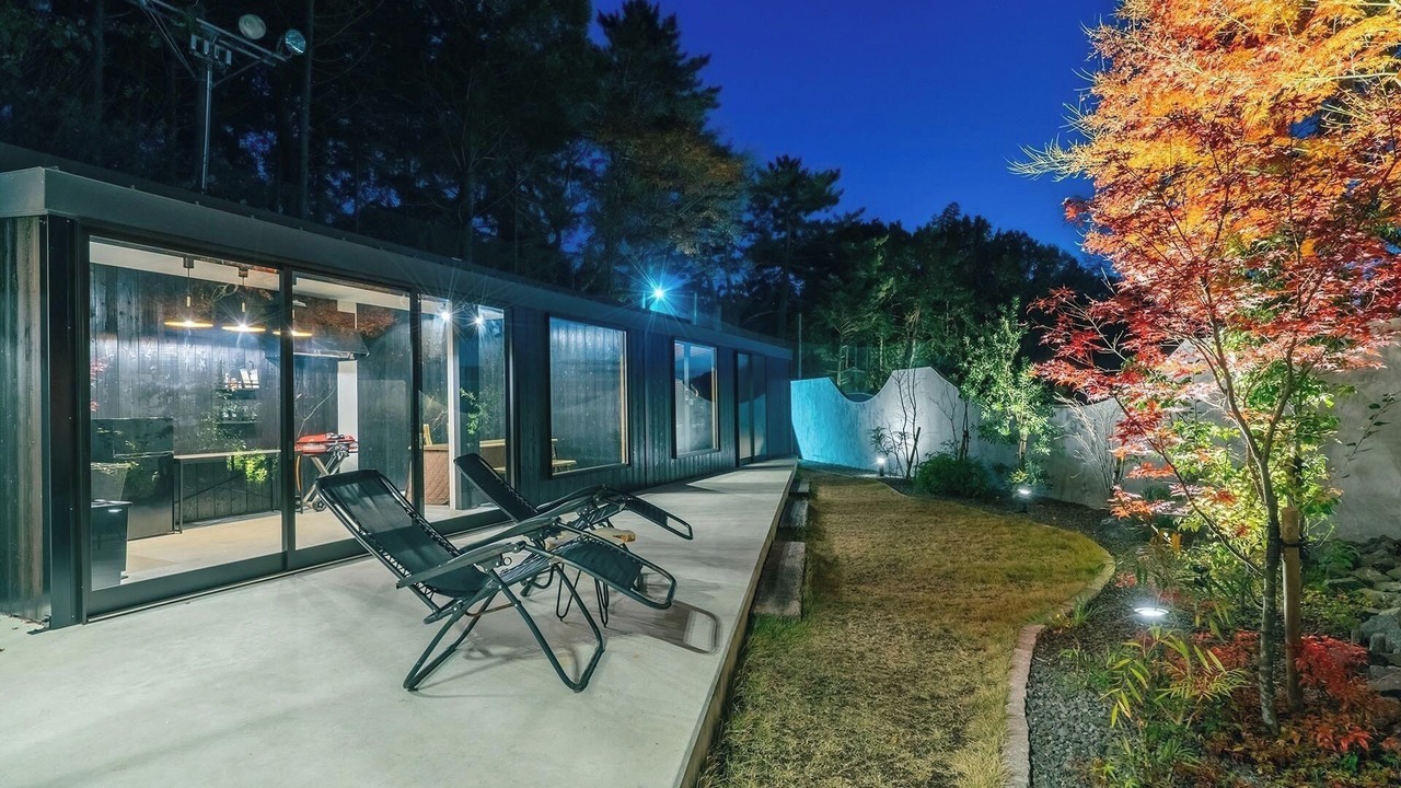 Photo of Patio Balcony in Toon