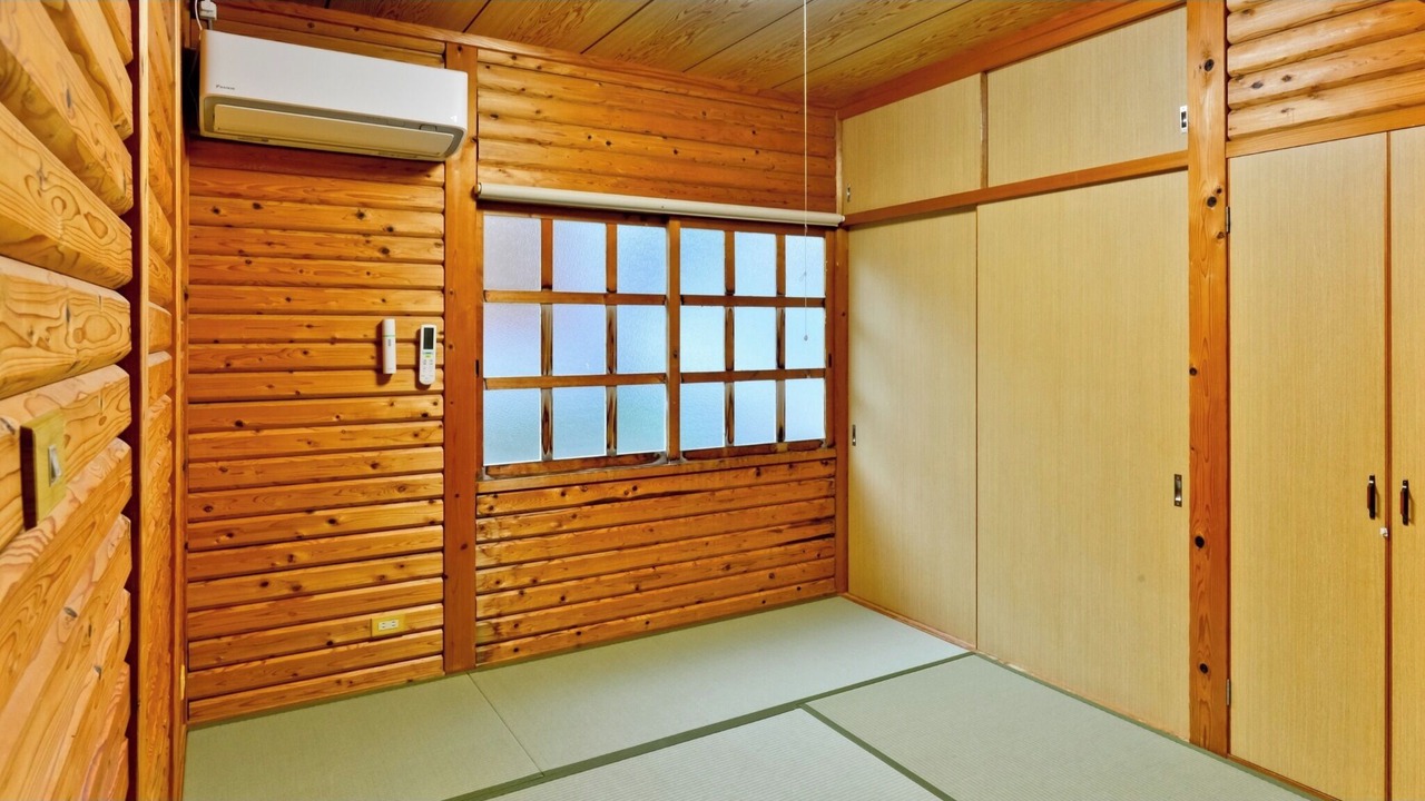 Photo of Others in Yuasa
