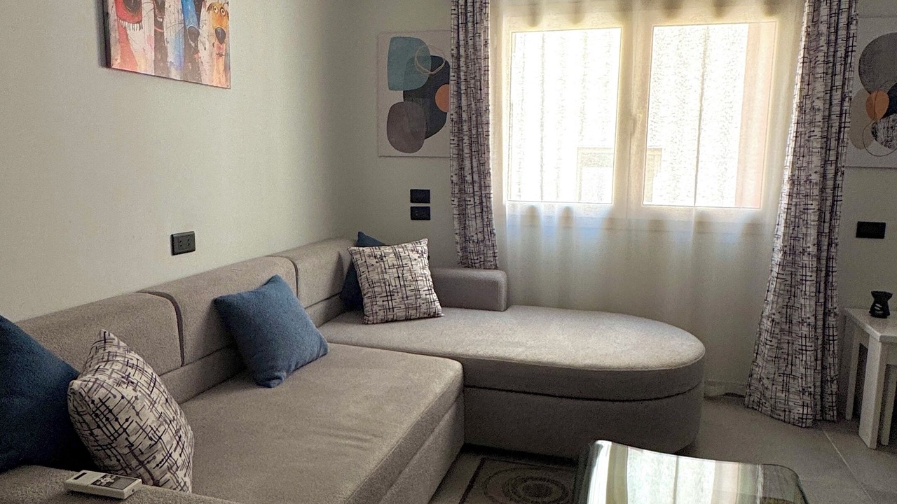 Photo of Livingroom in Village Road