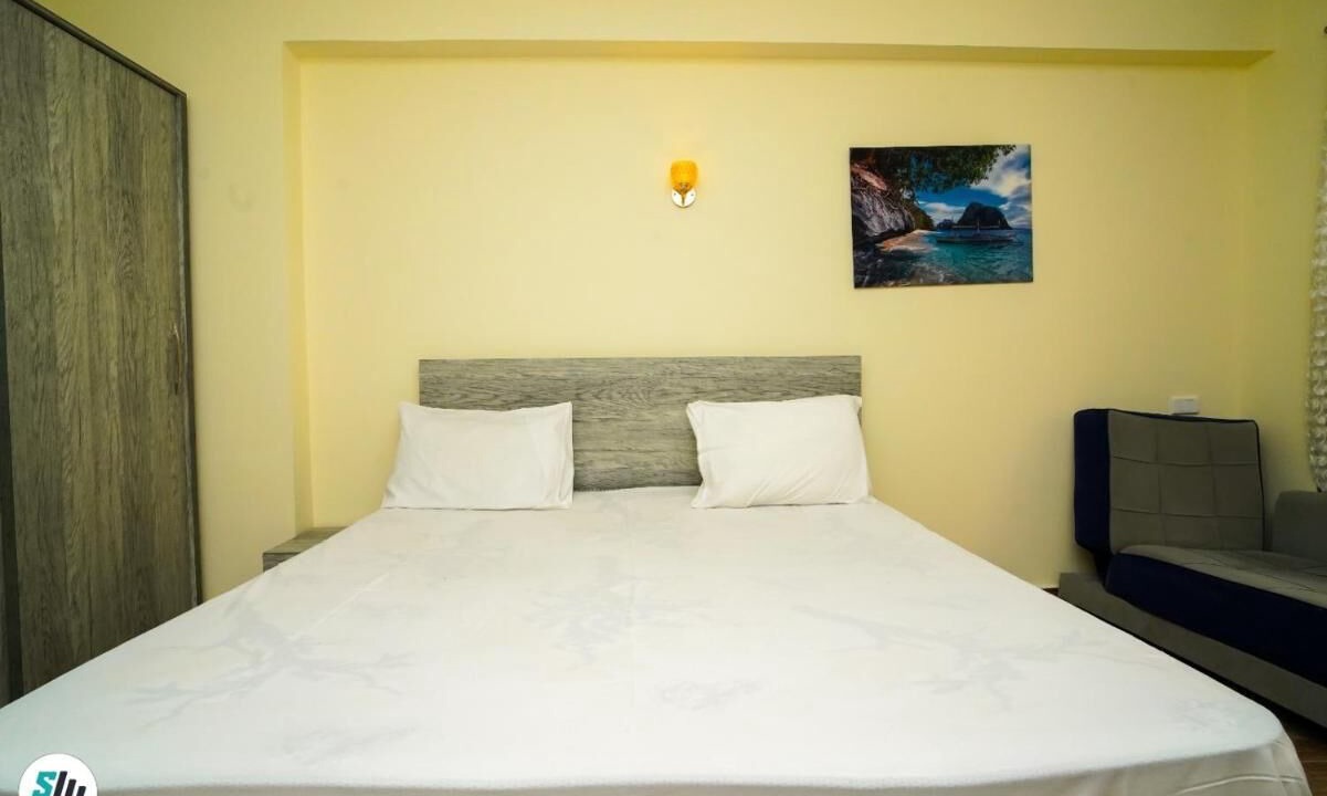 Photo of Bedroom in Corniche Road-Dahar