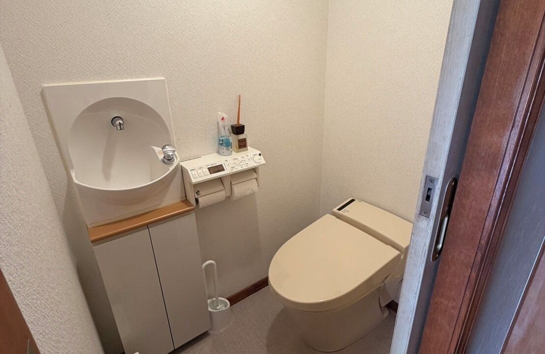 Photo of Bathroom in Nabari