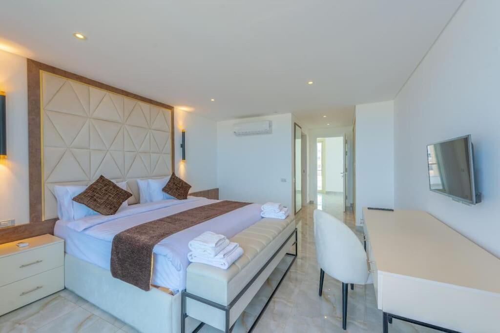 Photo of Bedroom in Sahl Hasheeh