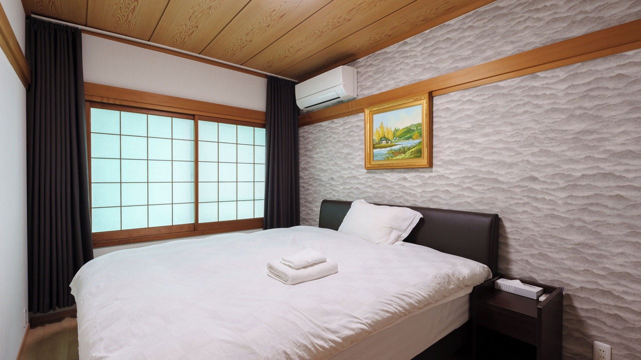 Photo of Bedroom in Namba