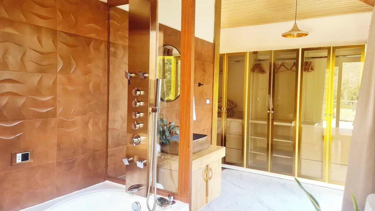 Photo of Bathroom in Calca