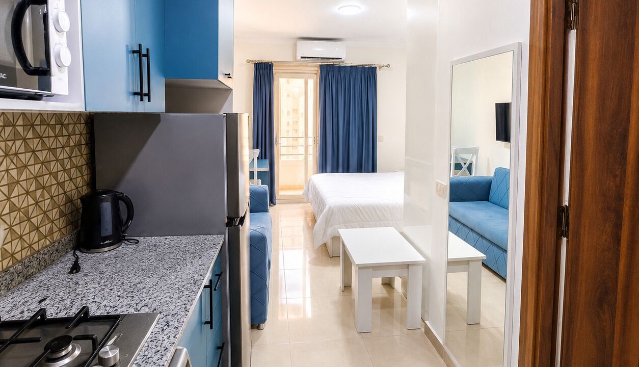 Photo of Bedroom in Corniche Road-Dahar