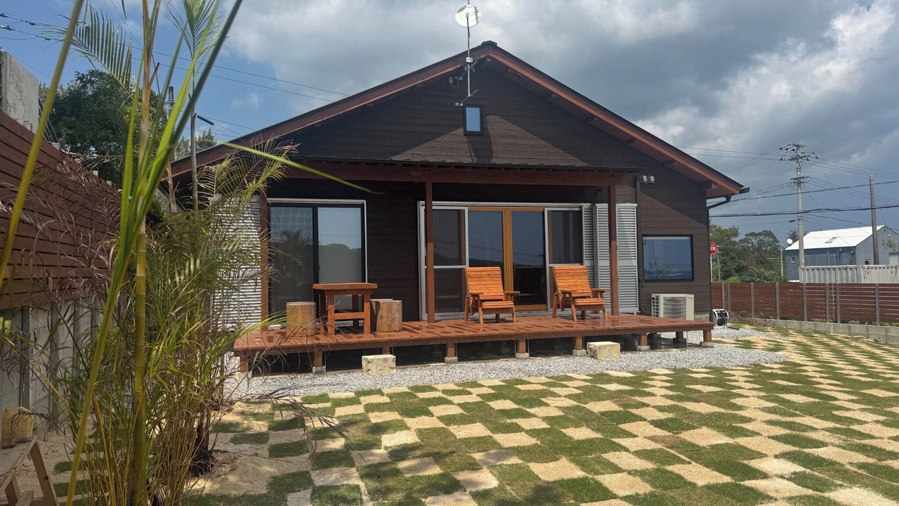 Photo of Patio Balcony in Gesashi