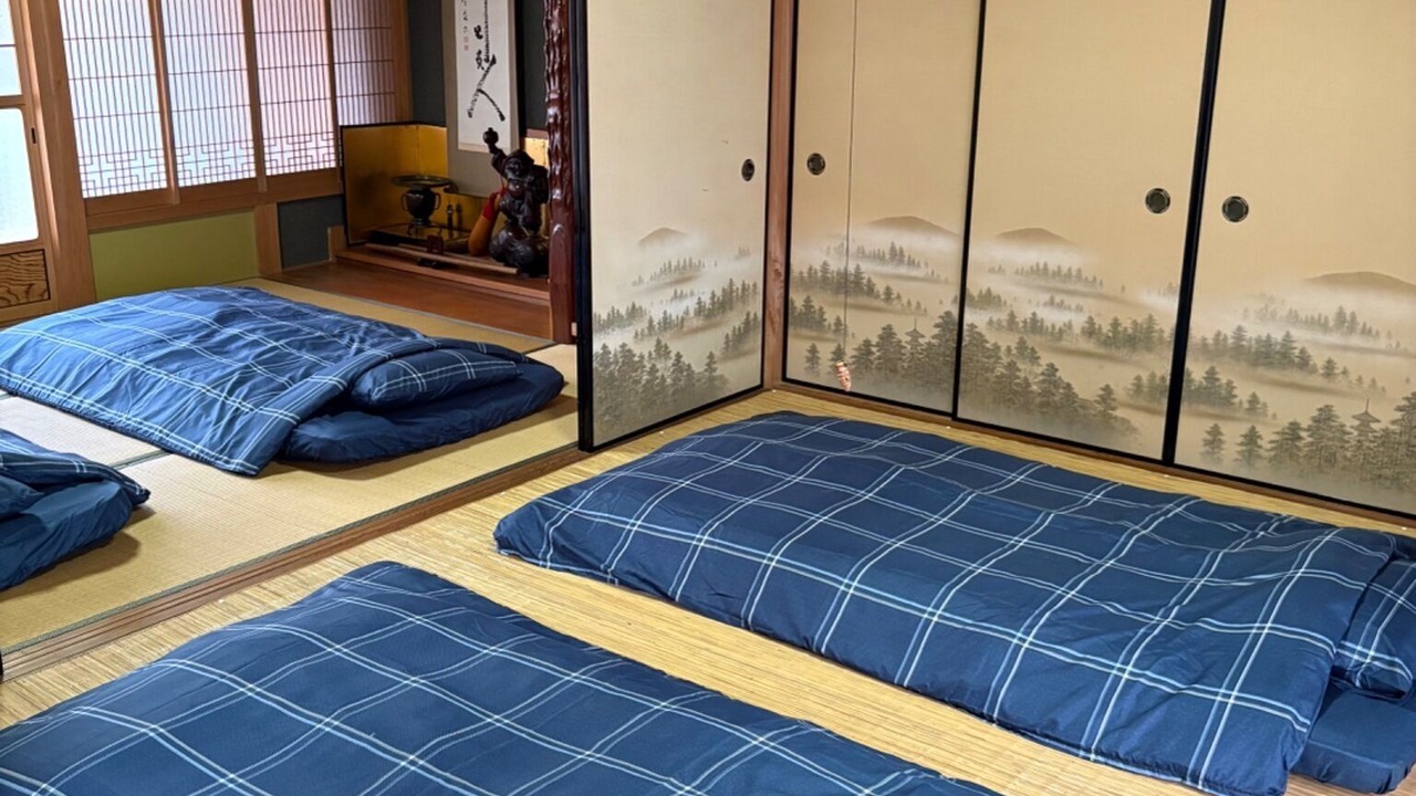 Photo of Bedroom in Gose