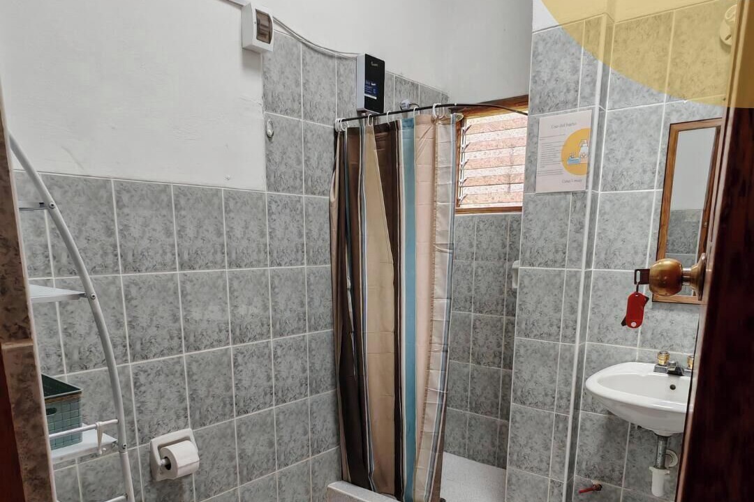 Photo of Bathroom in Urubamba