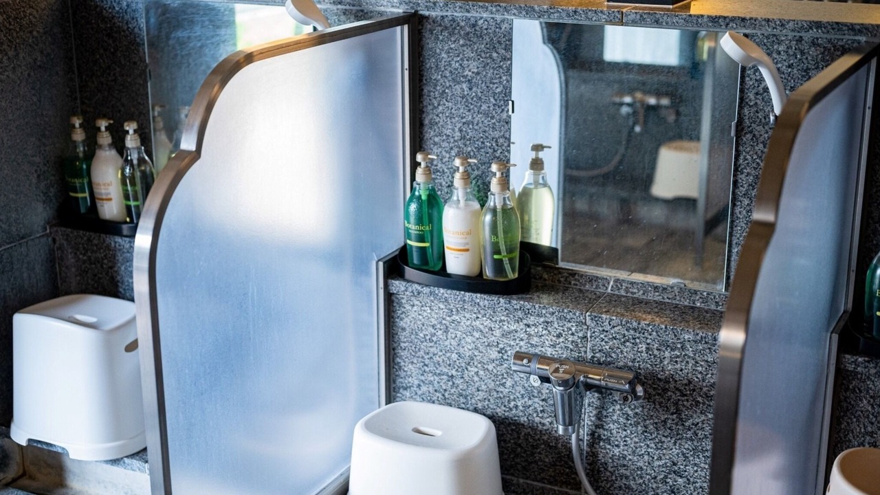 Photo of Bathroom in Toon
