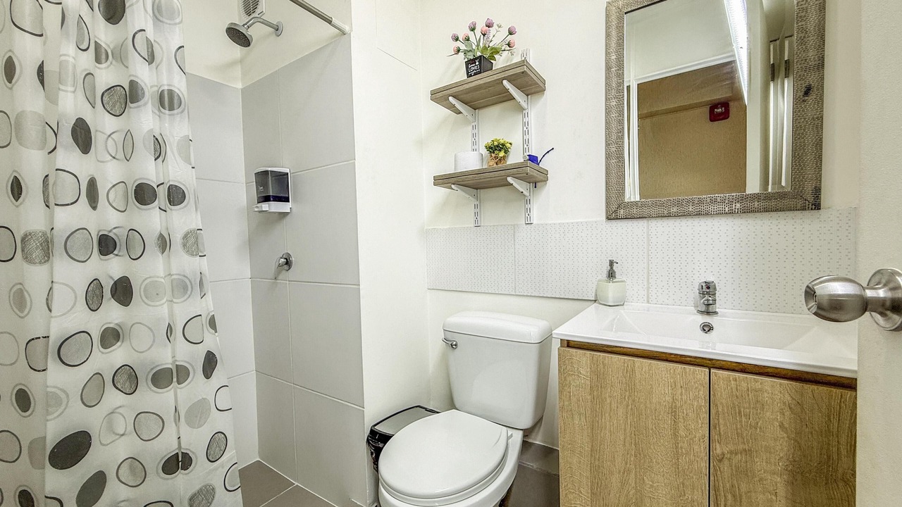 Photo of Bathroom in La Perla
