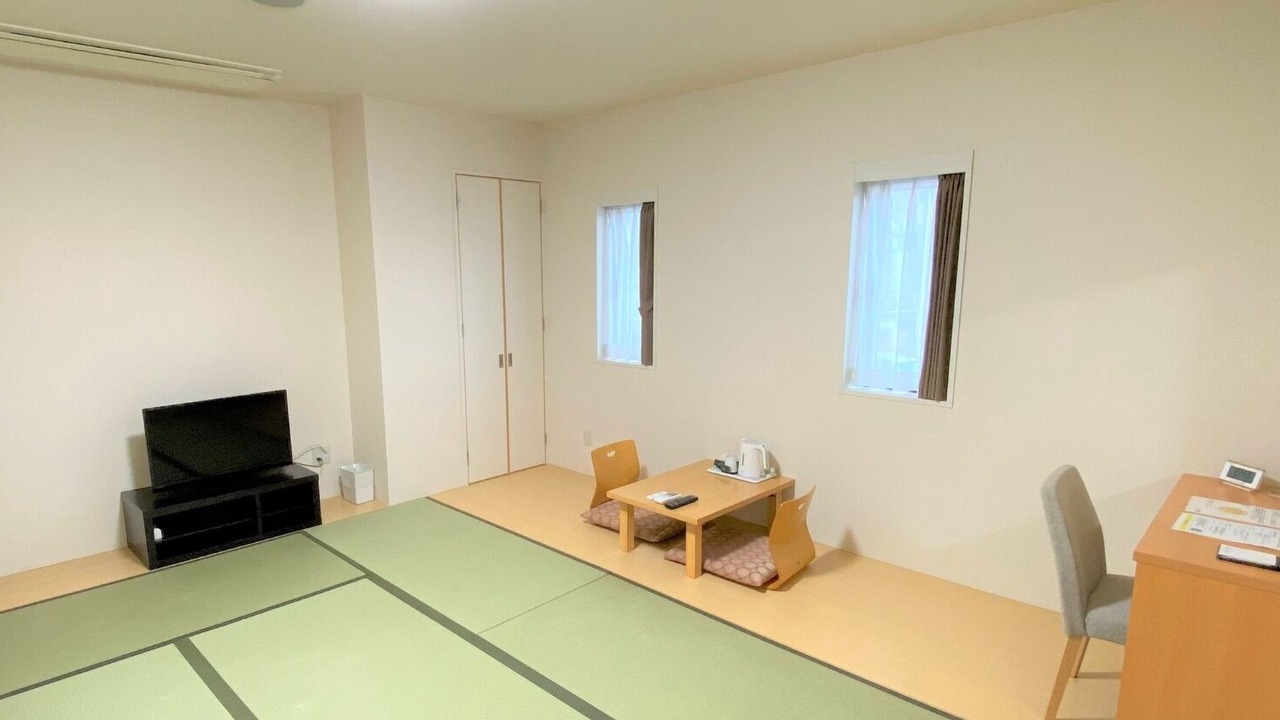 Photo of Bedroom in Asaka