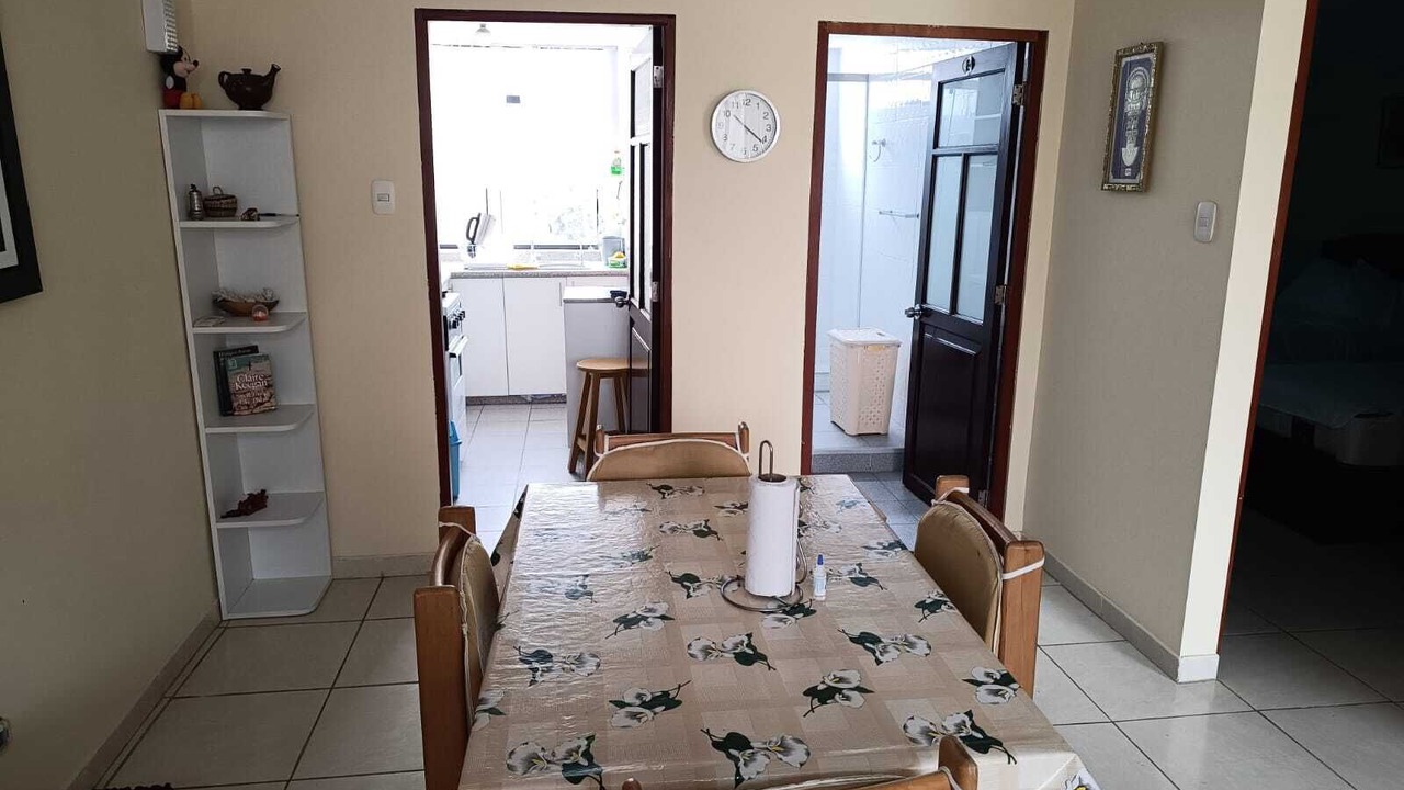 Photo of Others in La Perla