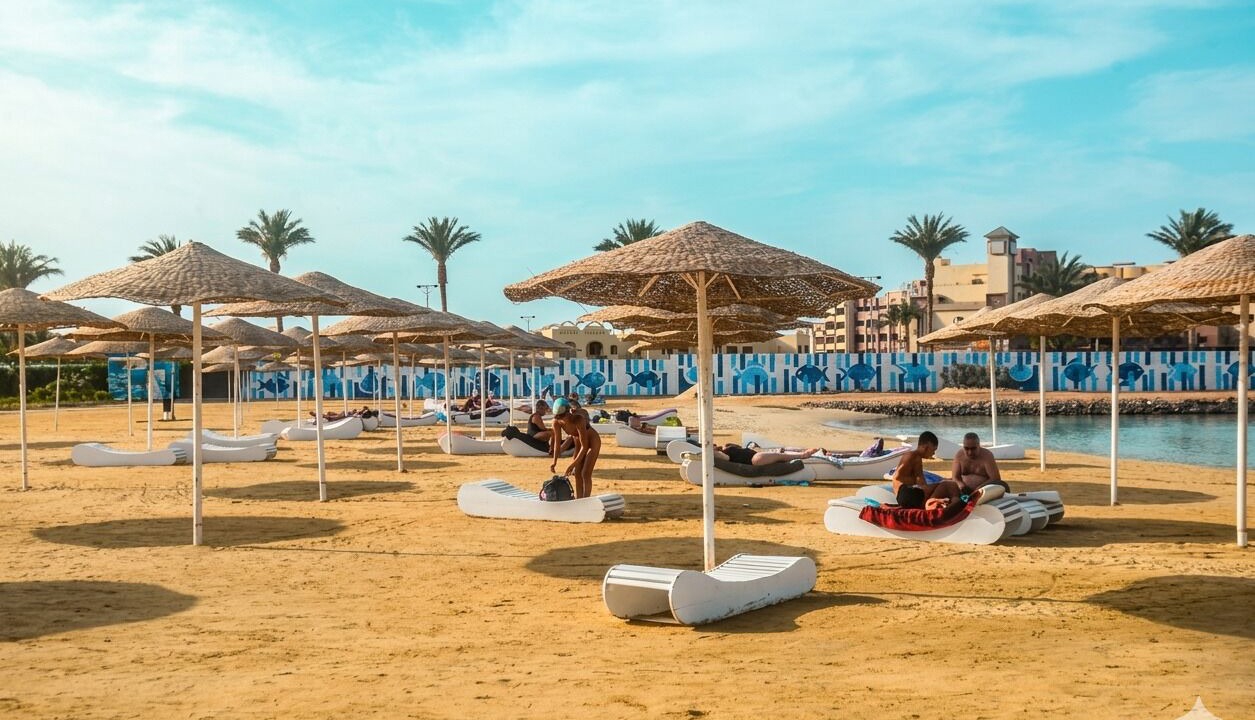 Photo of Others in Corniche Road-Dahar