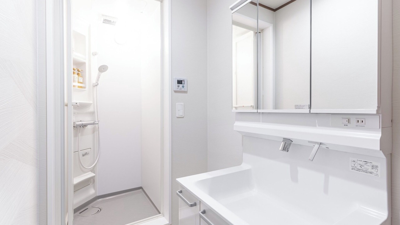 Photo of Bathroom in Onna