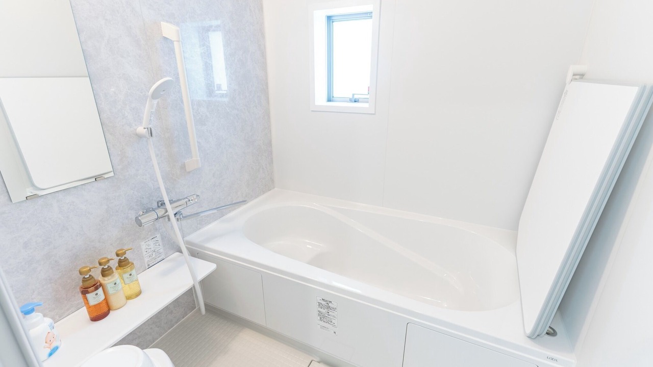 Photo of Bathroom in Onna