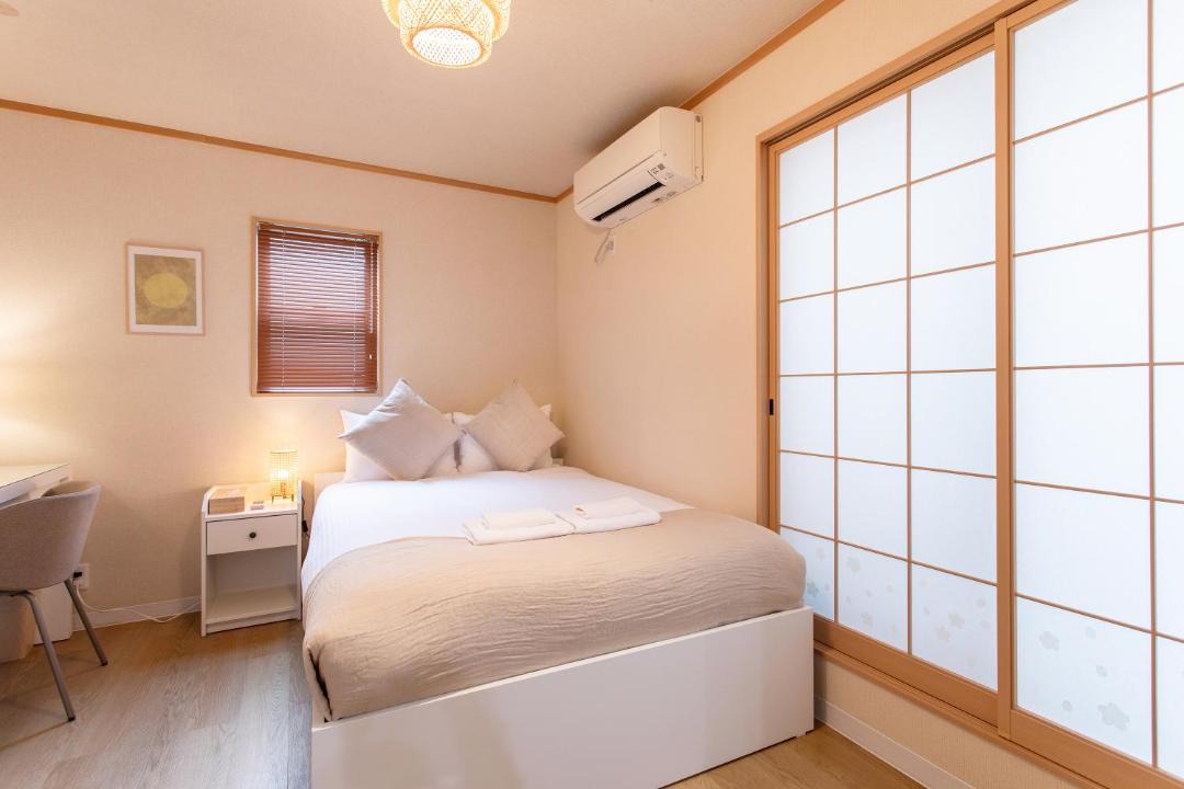 Photo of Others in Minami