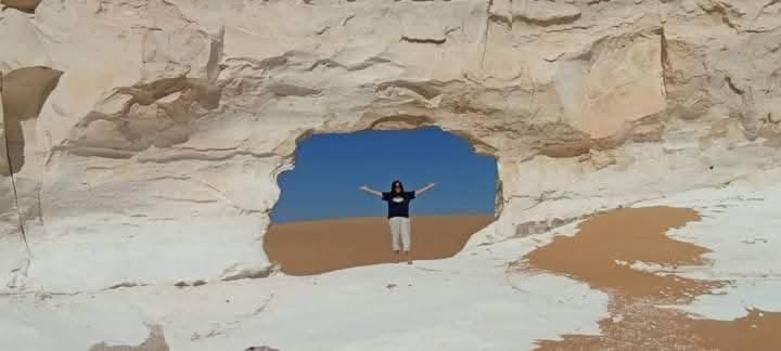 Photo of Human In Picture in Dahar