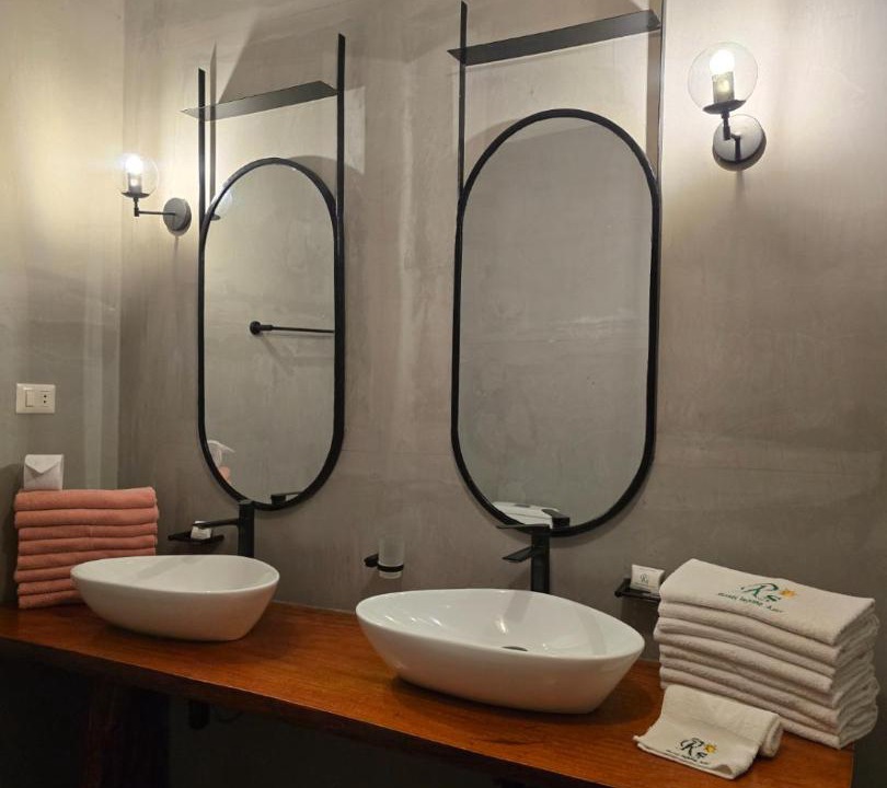 Photo of Bathroom in Sauce