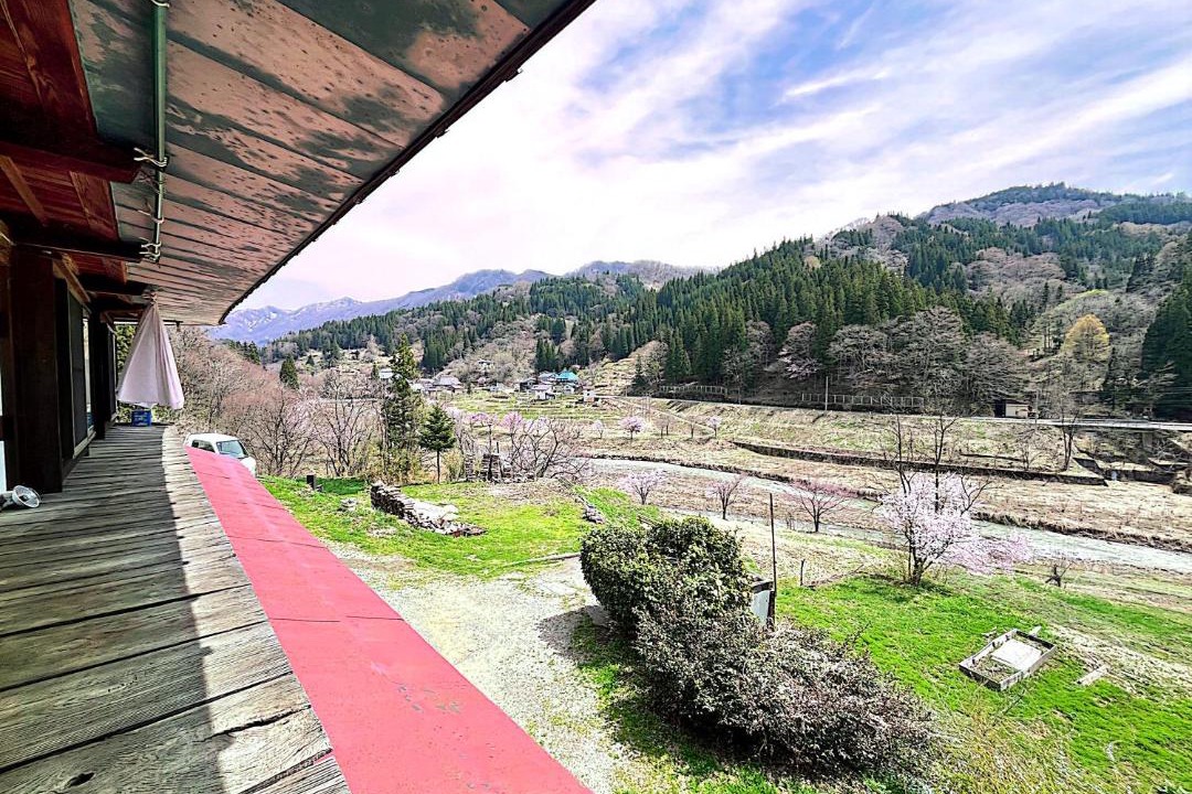 Photo of Others in Otari