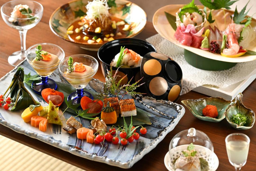 Photo of Others in Kaga
