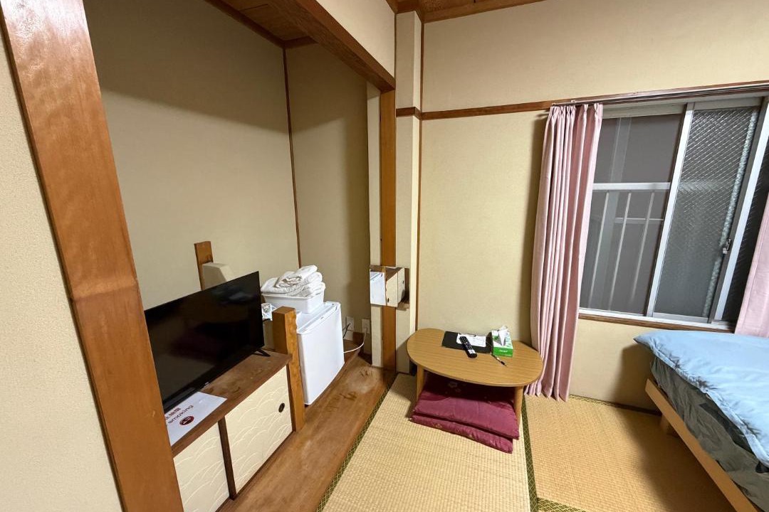 Photo of Others in Shiogami Cho
