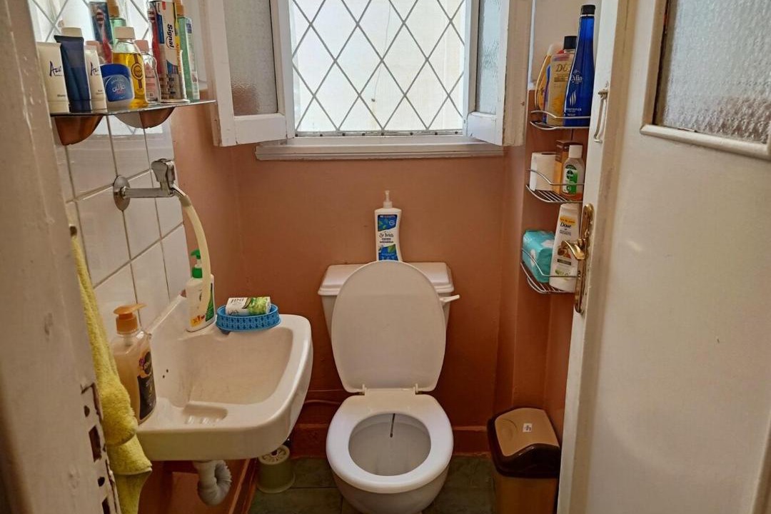 Photo of Bathroom in Ar-Raml 1