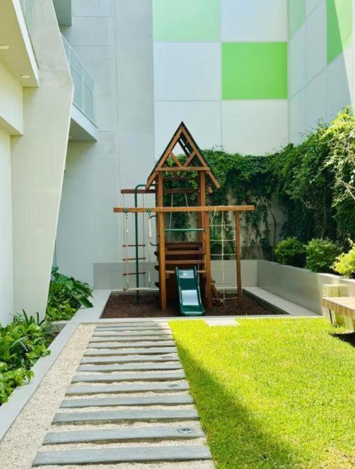 Photo of Others in Santa Catalina