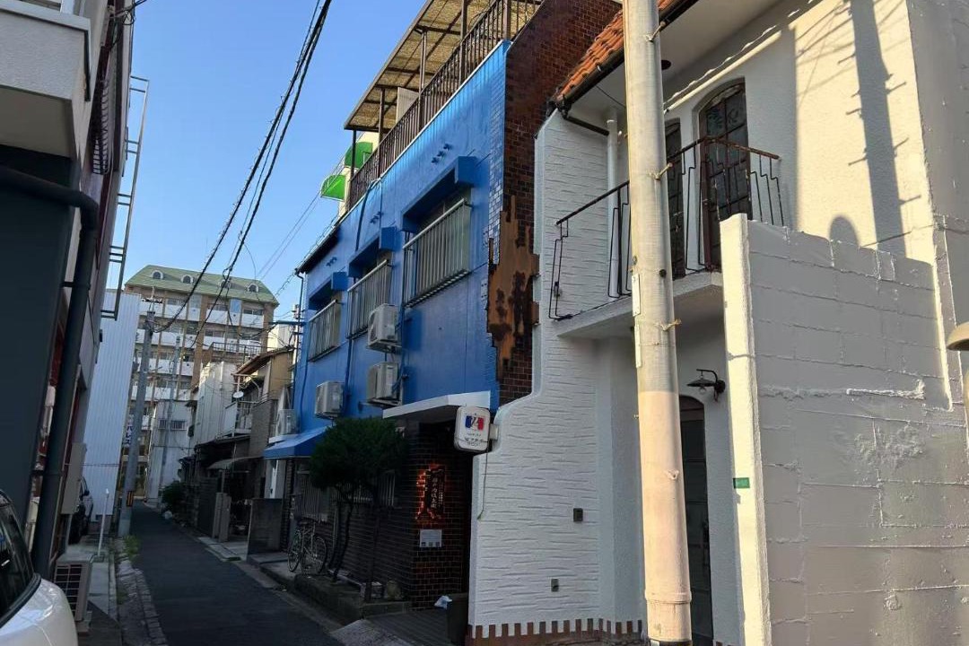 Photo of Buildings in Shiogami Cho