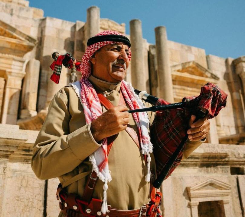 Photo of Human In Picture in Al Matariyah