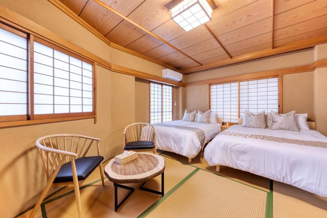 Photo of Others in Naniwa