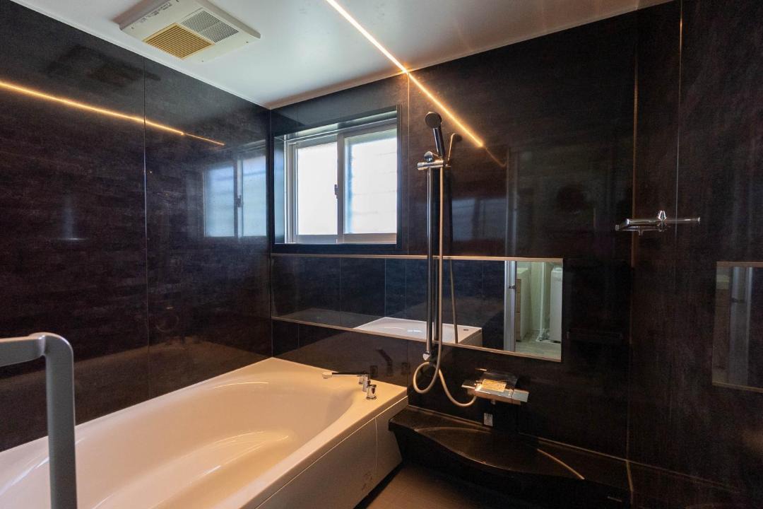 Photo of Bathroom in Shoshi