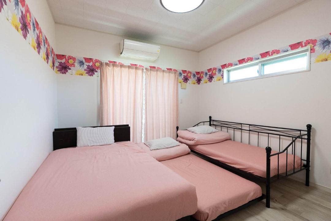 Photo of Bedroom in Shoshi