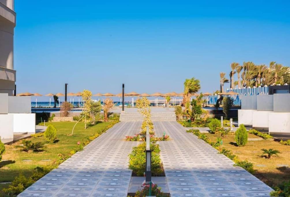Photo of Others in Corniche Road-Dahar