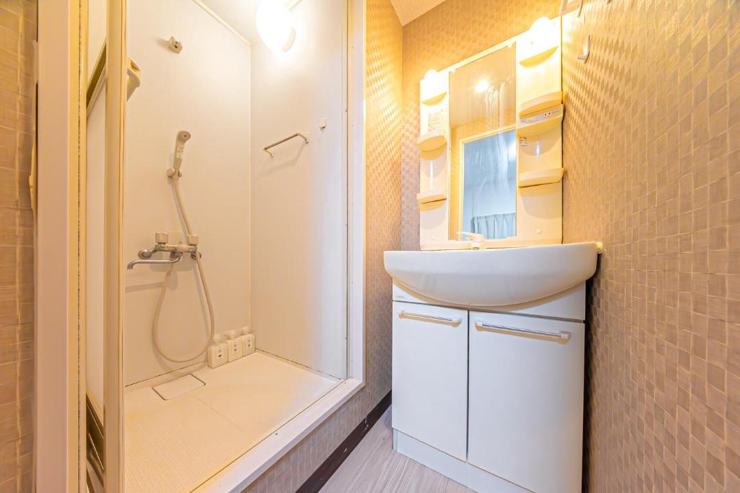 Photo of Bathroom in Chinatown