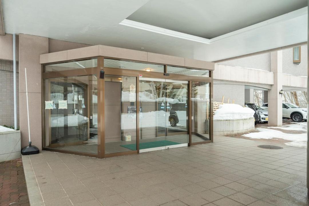 Photo of Others in Minami