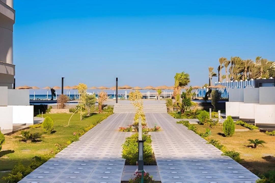 Photo of Others in Corniche Road-Dahar