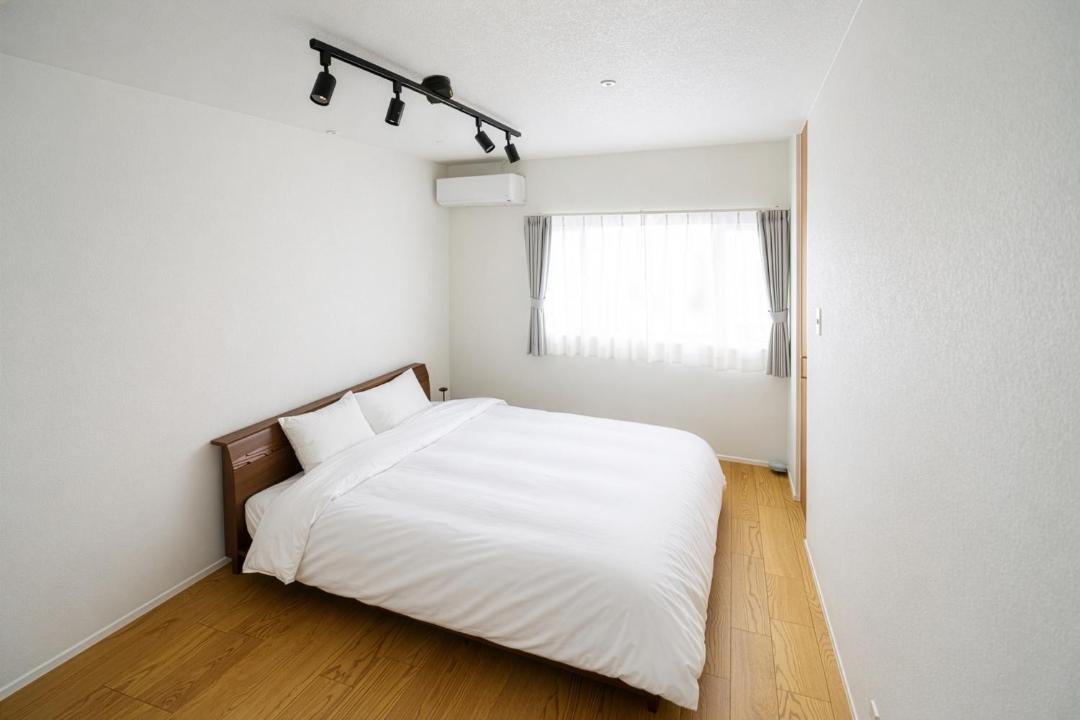 Photo of Bedroom in Ozu