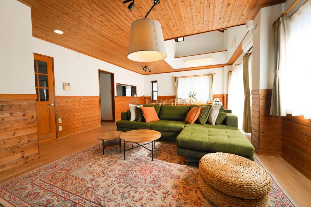 Photo of Livingroom in Togo-cho