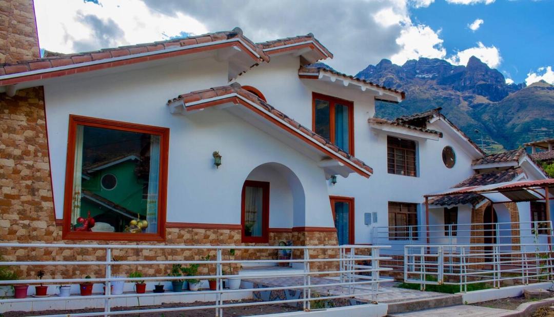 Photo of Others in Calca