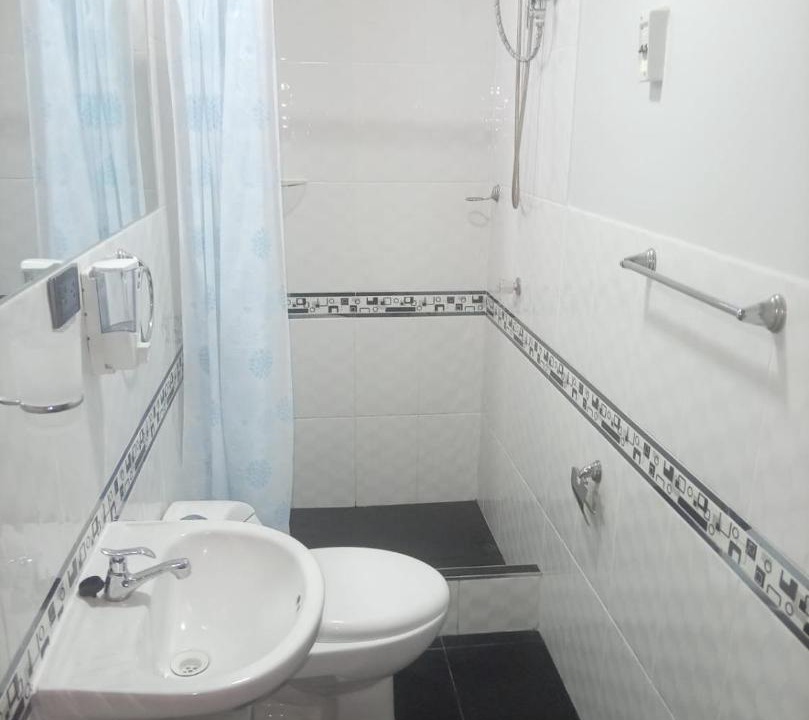 Photo of Bathroom in Huarmey