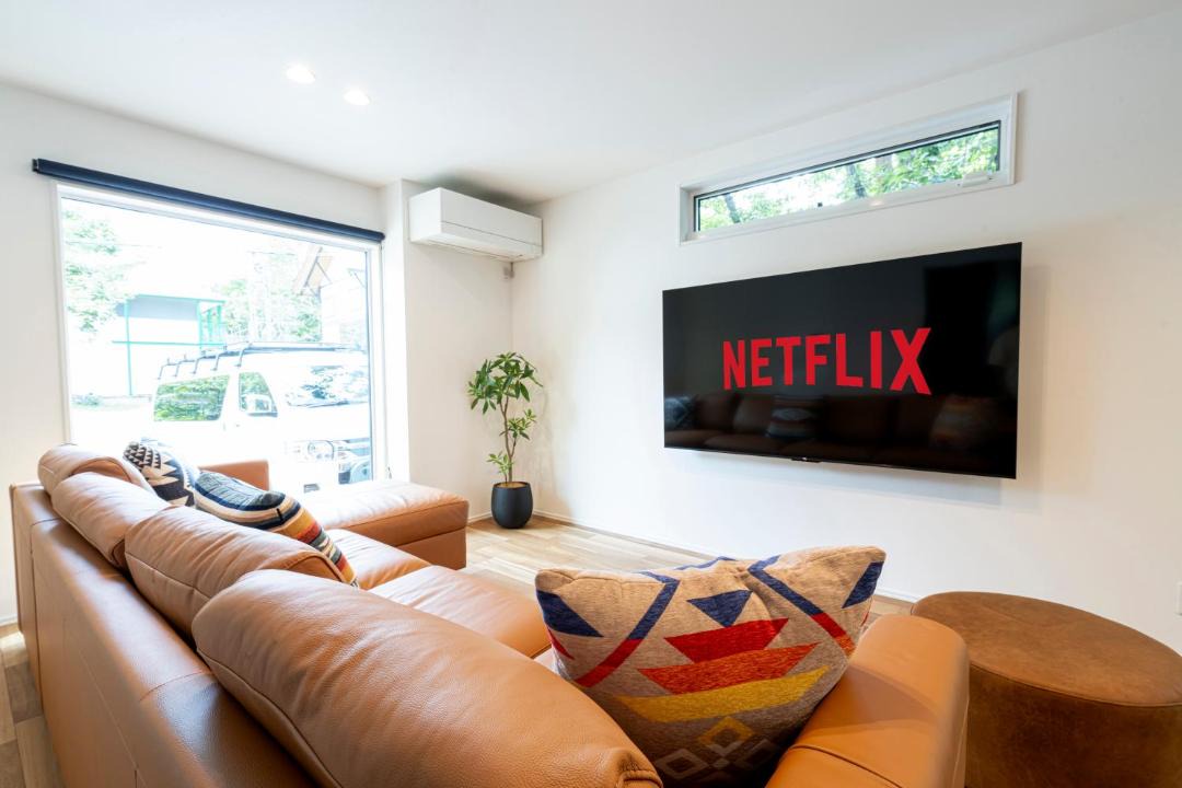 Photo of Livingroom in Echo Land