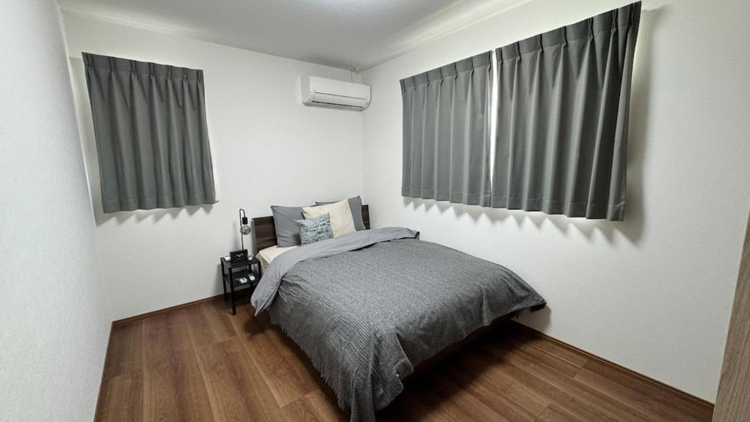 Photo of Bedroom in Ozu