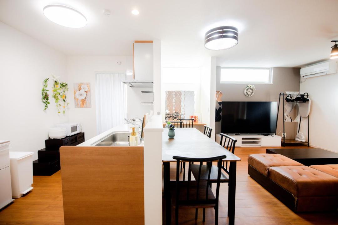 Photo of Others in Minami