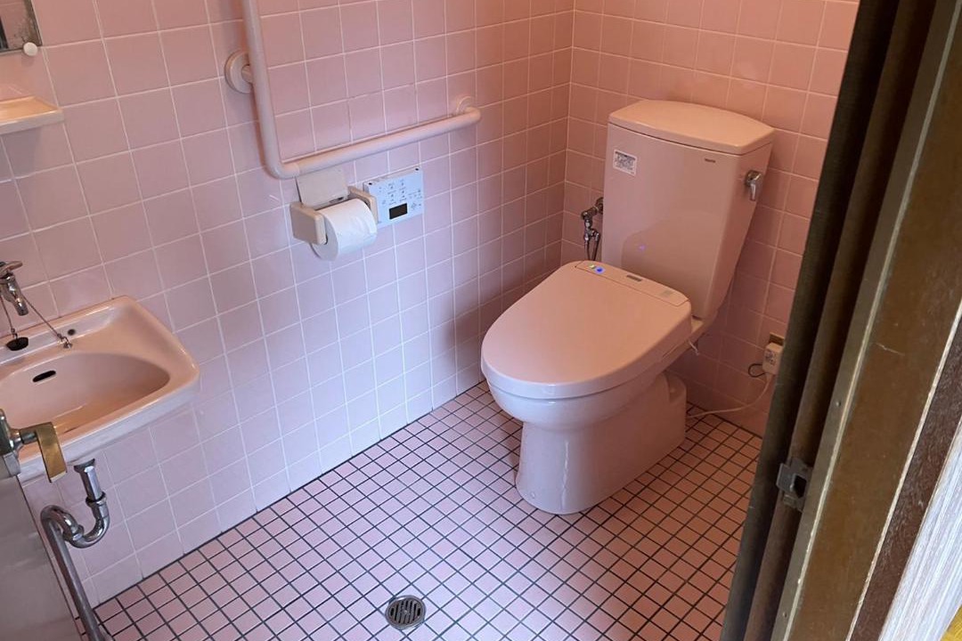 Photo of Bathroom in Awara
