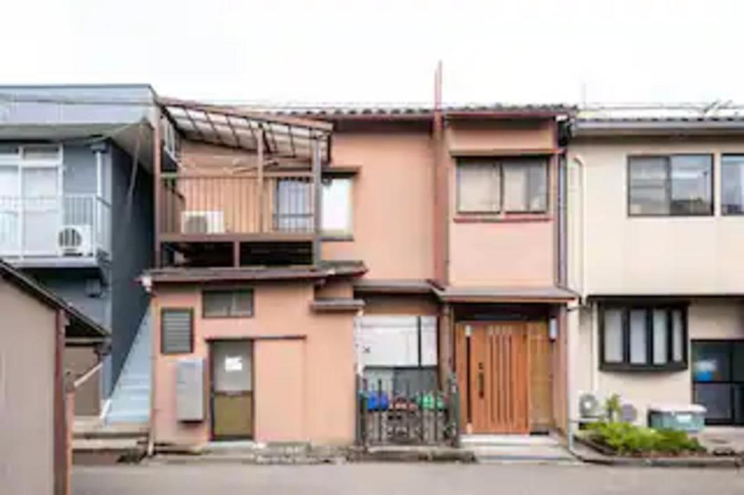 Photo of Buildings in Kanazawa