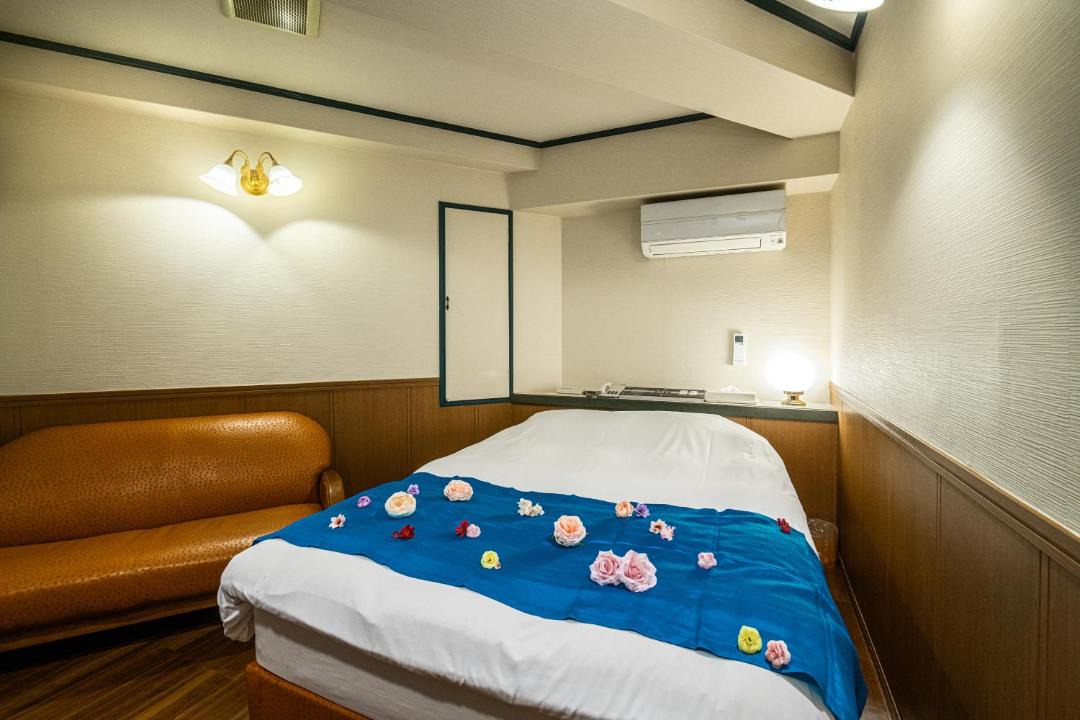 Photo of Others in Dogenzaka